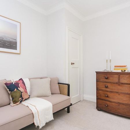 Beautifully Presented Centrally Located Studio Apartment لندن المظهر الخارجي الصورة